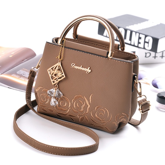 The new spring and summer 2021 bags fashionable simple small bag tide Shoulder - Picture 8 of 12